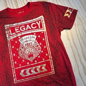 Switch Remarkable Mens XL Red Gold Legacy Fearless Graphic T-Shirt Curved Hem